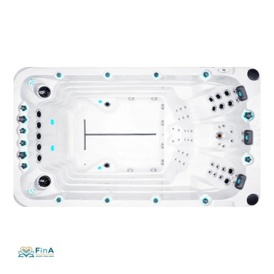 Swimspa Activity 1 Draufsicht – großzügiger Innenraum mit 3 Liegen, Massagezonen und Swimmingbereich.