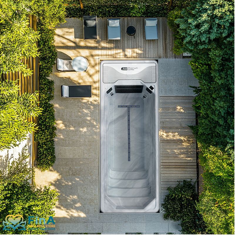 Platinum Spas Chronos Pro Mini Pool von oben in stilvoll gestaltetem Garten mit Lounge-Bereich und Holzdeck, eingebettet in natürliche Begrünung