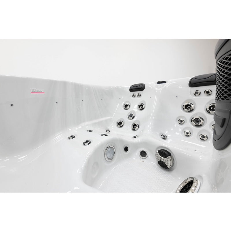 Platinum Spas Tahiti Hot Tub – großzügige Liegefläche mit vielfältigen Massagedüsen und hochwertigem Acrylfinish für tiefenentspannende Wellnessmomente