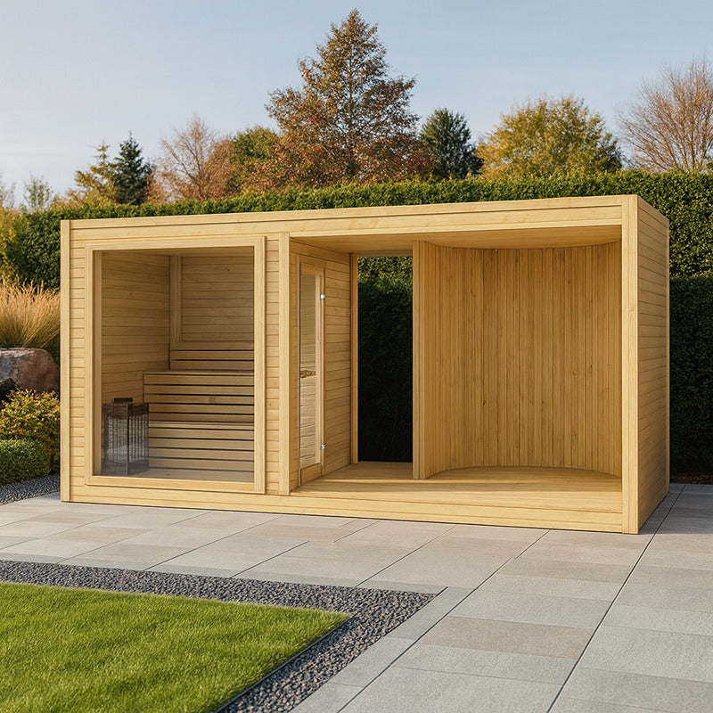 Moderne Gartensauna aus hellem Holz in stilvoller Gartenumgebung mit Natursteinplatten, Ziergräsern und gepflegtem Rasen – elegantes Outdoor-Wellnesskonzept für Zuhause.
