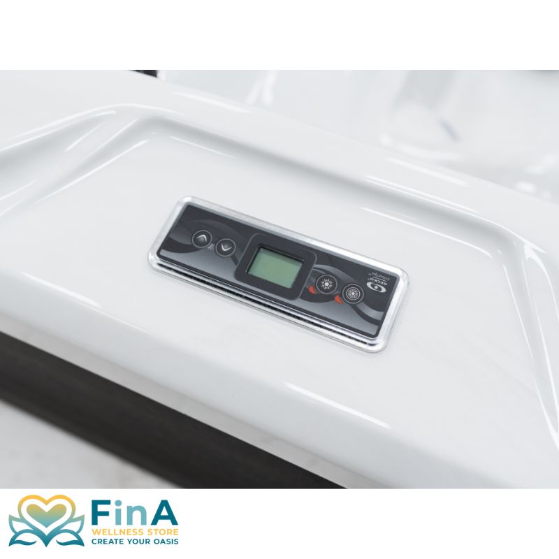 Gecko IN.K300 Steuerung des FinA Calessia Whirlpools mit digitalem Display und Bedientasten zur Regelung von Temperatur, Licht und Massagefunktionen