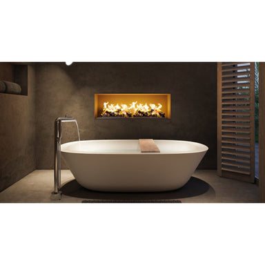 Freistehende JEE-O pure Standarmatur im modernen Badezimmerambiente