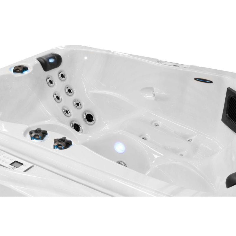 Whirlpool Renew Spa mit Wasser befüllt – sichtbare Massagedüsen und komfortable Liegefläche