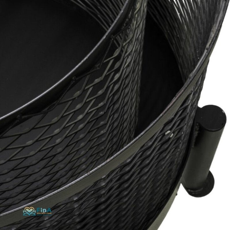 Detailansicht des inneren Metallgitters vom COZY Saunaofen – schwarz beschichtet