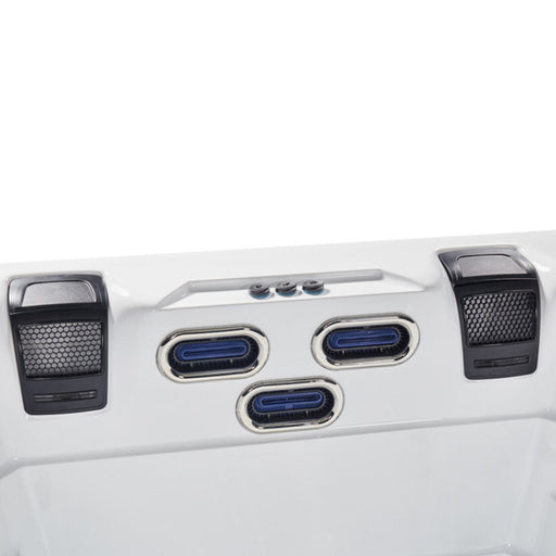 Gegenstromanlage mit 3 RiverJets zum Schwimmen​