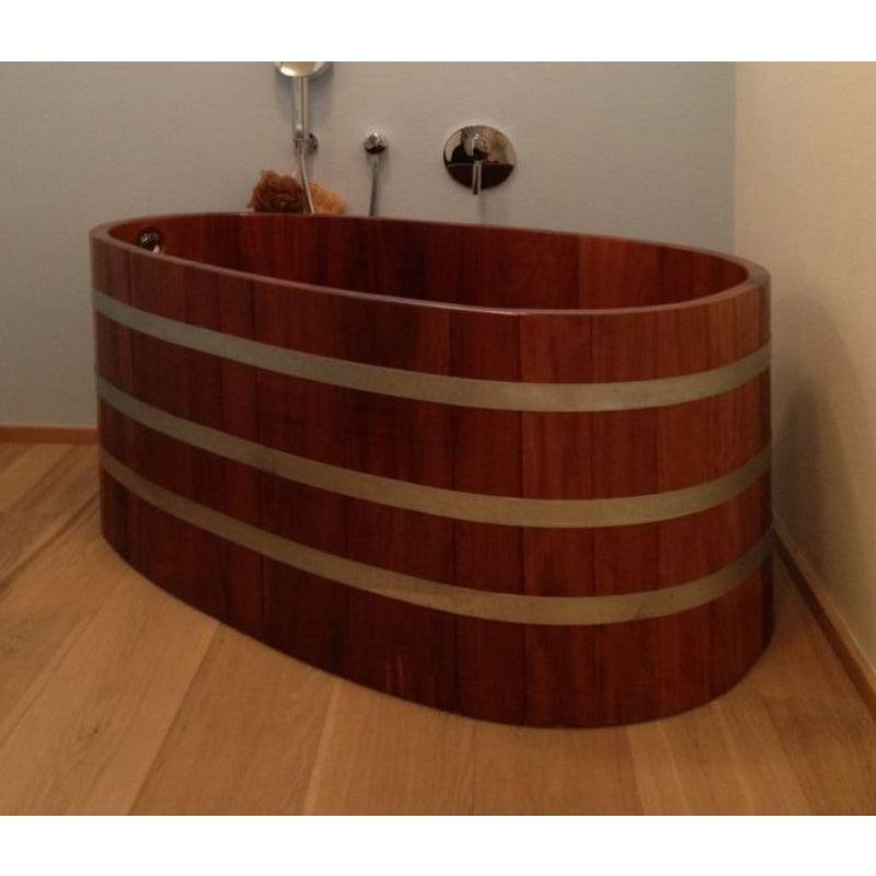 Blumenberg Badewanne aus Kambala mit ergonomischer Rückenlehne