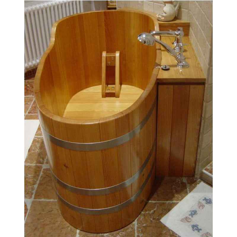 Blumenberg Badewanne mit außenliegendem Wasserüberlauf aus verchromtem Messing
