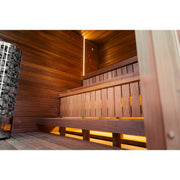 Sauna-Innenraum mit Holzbänken, indirekter LED-Beleuchtung und Saunaofen.
