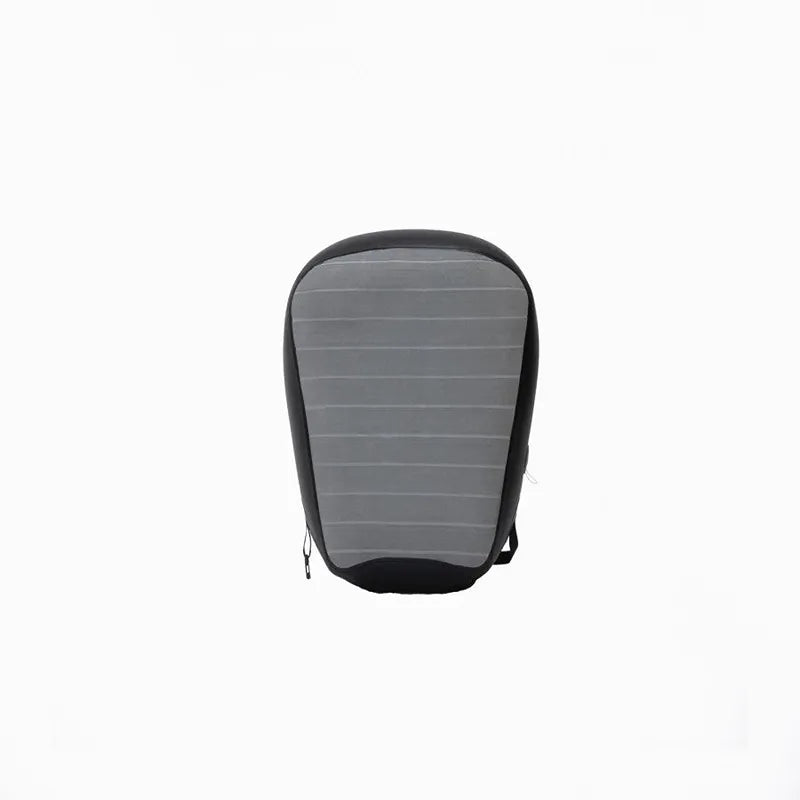 Aufblasbare Eisbad-Stufe von Chill Tubs mit grauer Oberfläche und schwarzem Rahmen für Chill Tub Essential Pod