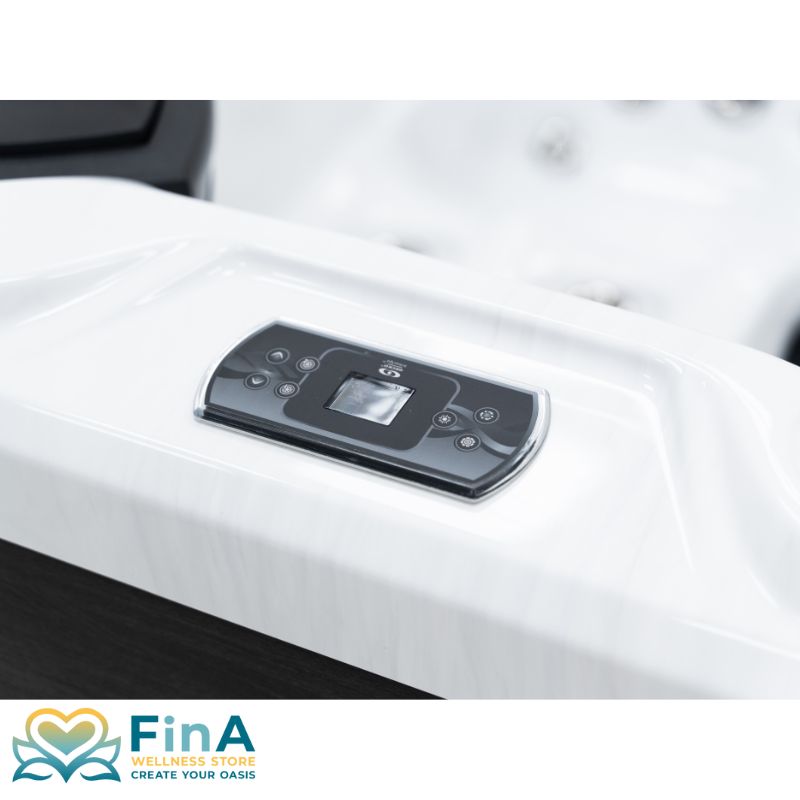 Gecko IN.K500 Steuerungseinheit im FinA Fluxera Whirlpool mit intuitivem Farbdisplay für präzise Bedienung