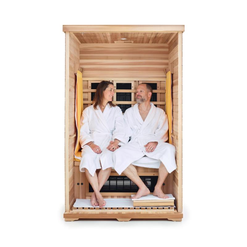 Infrarot_sauna_AL_110_mit_personen