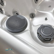 Lautsprecher- und Steuerbereich im JJSPA Alpha 815 – integriertes Audiosystem und Drehregler für individuelle Steuerung
