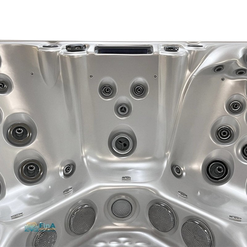 Detailansicht der Fußmassagezone im Whirlpool Alpha 815 – intensive Hydrotherapie mit Luftsprudeldüsen