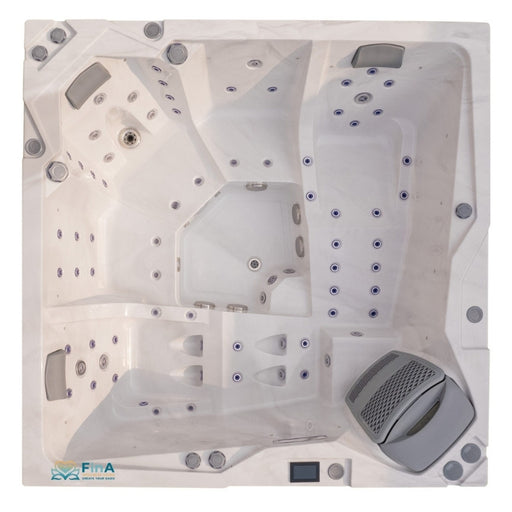 Detailansicht der Seitenverkleidung des Whirlpools JJSPA Alpha 923 mit edlem Markenlogo
