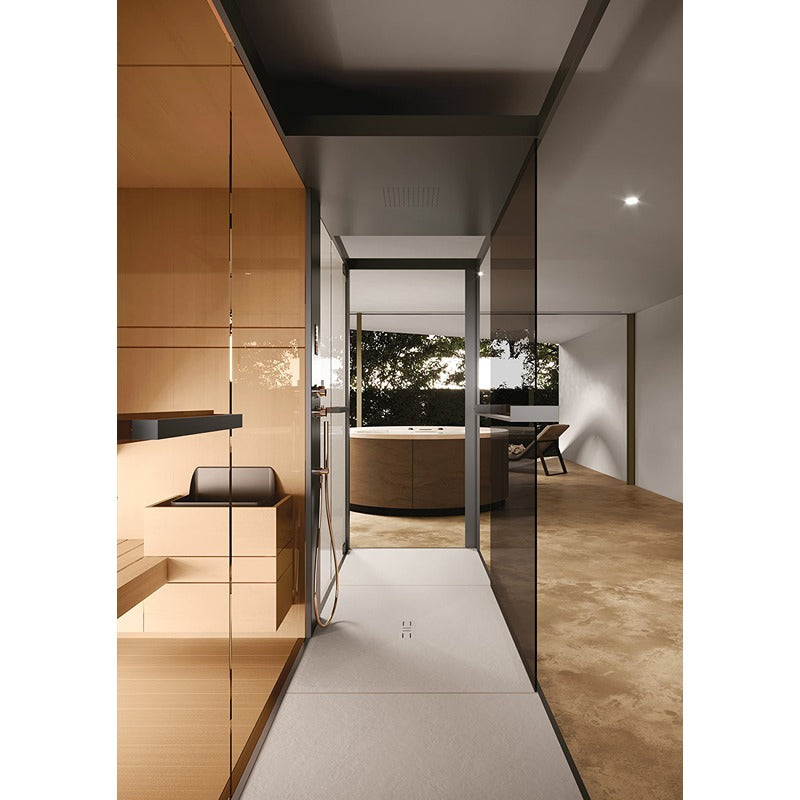 Novellini Hammam mit integrierter Sitzbank, Glasdach und offenem Übergang zum Indoor-Whirlpool