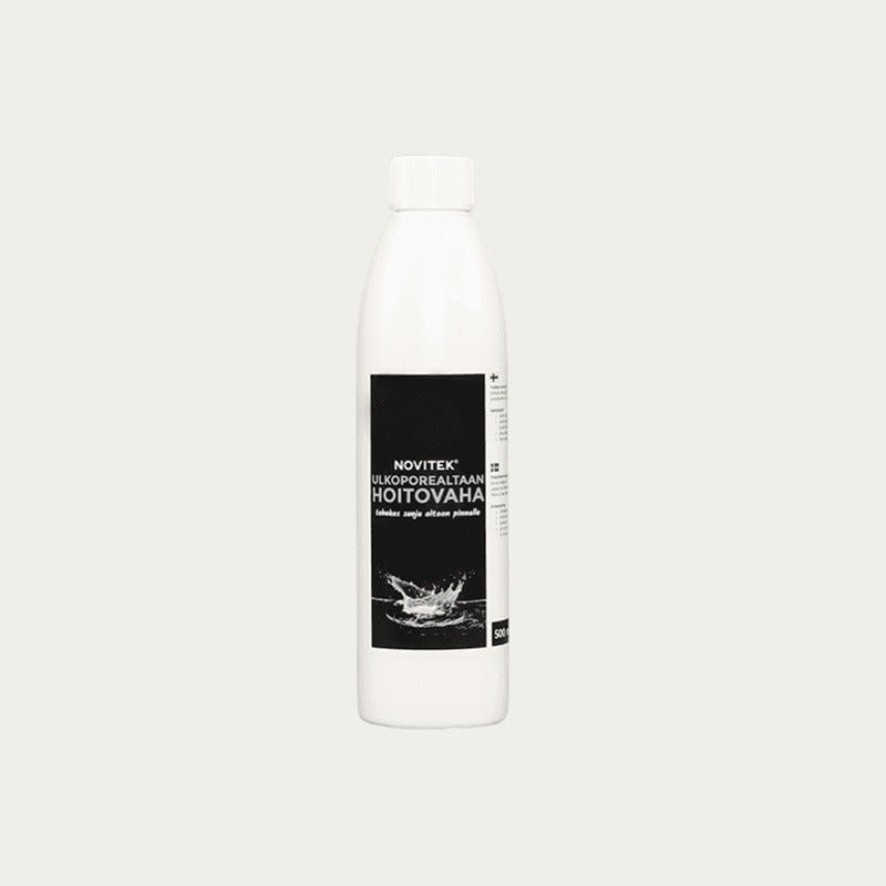 Novitek Pflegewachs 500 ml Flasche für Whirlpool-Acryl mit schwarzem Label und weißer Kunststoffflasche auf hellem Hintergrund