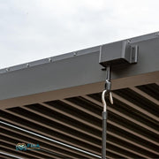 Detailansicht der Pergola P2-3: robuste Kurbel für Lamellenverstellung – einfache manuelle Bedienung für idealen Sonnen- und Regenschutz.
