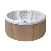 Passion Spas Recharge Whirlpool Ø 200 – seitliche Ansicht mit heller Holzverkleidung