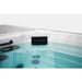  Skimmermodul des Chronos Pools in Funktion – gleichmäßiger Wasserstand und klare Oberfläche