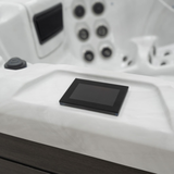 Platinum-Spas-Premium-range-besondere-merkmale-features-Intuitive-Touchscreen-Steuerung