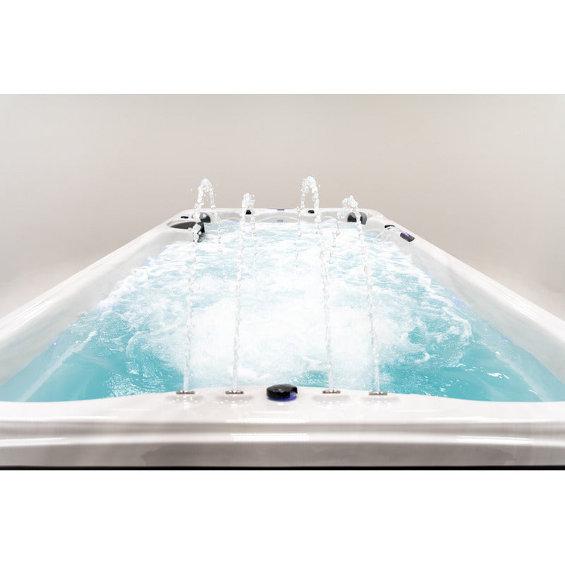 Superior-wellness-ares-swim-spas-person-wasserfall