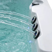 AWT Außenwhirlpool IN-803 extreme 235x235 Massagedüsen mit Wasserstrahlen in Betrieb