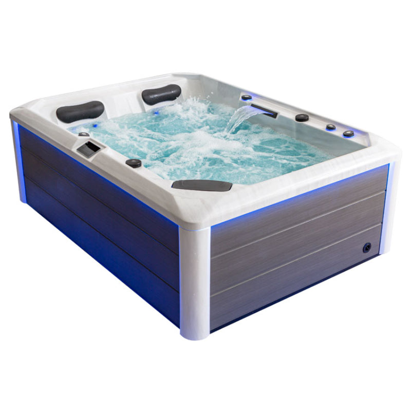 EAGO AWT IN-704 Outdoor Whirlpool mit weißer und blauer Außenseite, sprudelnd gefülltem Wasserbecken, schwarzen Kopfstützen und Massagedüsen für drei Personen