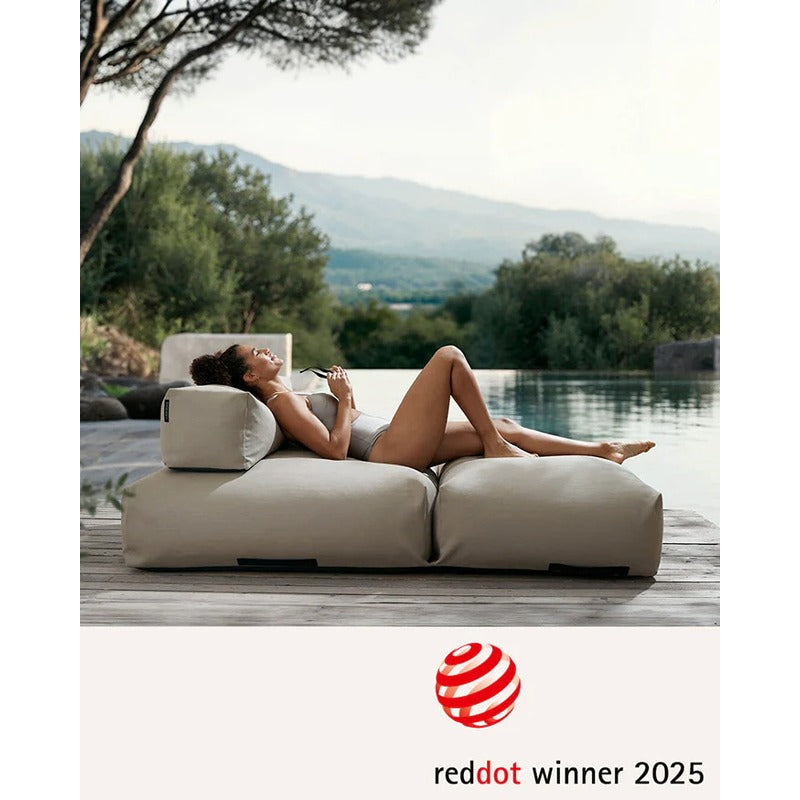 Ausgezeichnetes Design: POOLSOFA Double von Badesofa mit Red Dot Award 2025