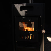 Bast Björk Basic Saunazelt Pop-up Sauna Ofen mit brennendem Feuer und Sichtfenster