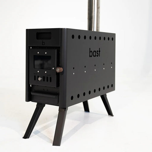 Edelstahl-Saunaofen der Bast Näver Premium Zeltsauna mit klappbaren Standfüßen und Kaminanschluss