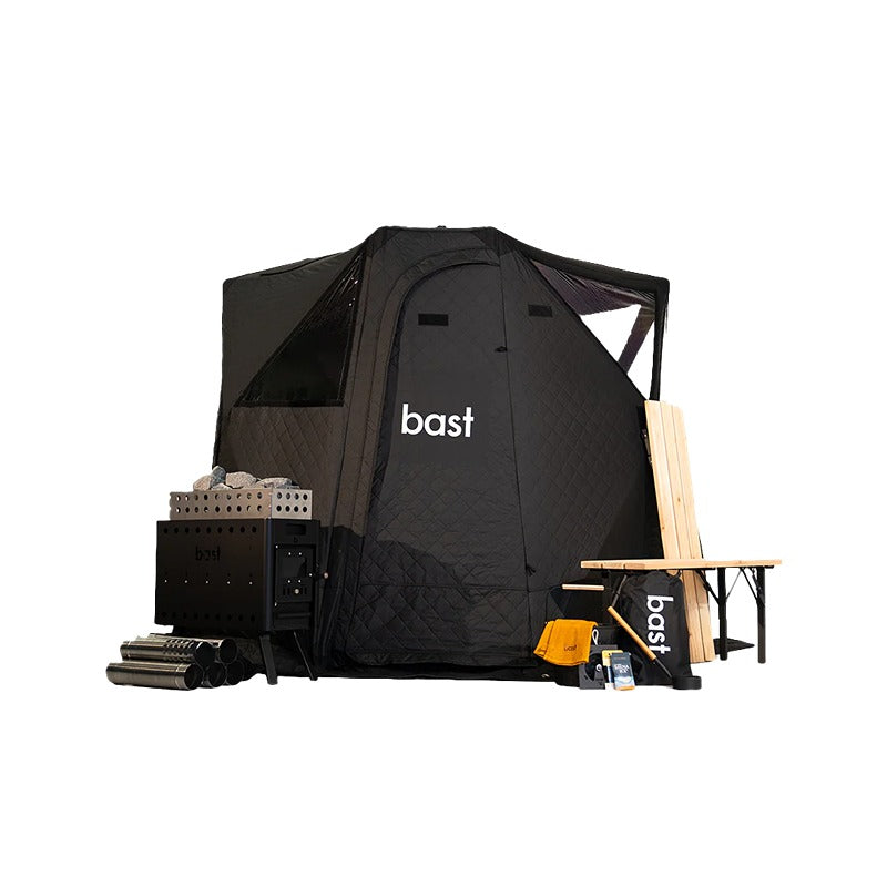 Bast Näver Premium Zeltsauna in schwarzer Ausführung mit Ofen, Kaminrohren, Sitzbänken und Zubehör
