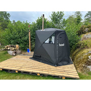 Bast Näver Deluxe Zeltsauna schwarz auf Holzdeck im Garten, tragbare 2-6 Personen Sauna mit Ofen