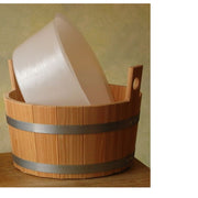 Blumenberg Fusswanne aus Lärche mit herausnehmbarem Kunststoffeinsatz