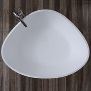 Freistehende weiße Mineralguss Badewanne EAGO AWT StoneArt BS-533 von oben, ovale Form mit Armatur, auf dunklem Holzboden