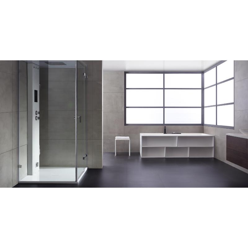 Modernes Badezimmer mit freistehender weißer Mineralguss-Badewanne EAGO AWT StoneArt BS-535, Duschbereich mit Glaswand und grauer Fliesenoptik