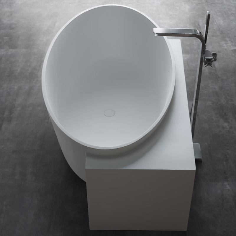 bs-550-weiss-170x93-matt-badewanne-von-oben-seitlich