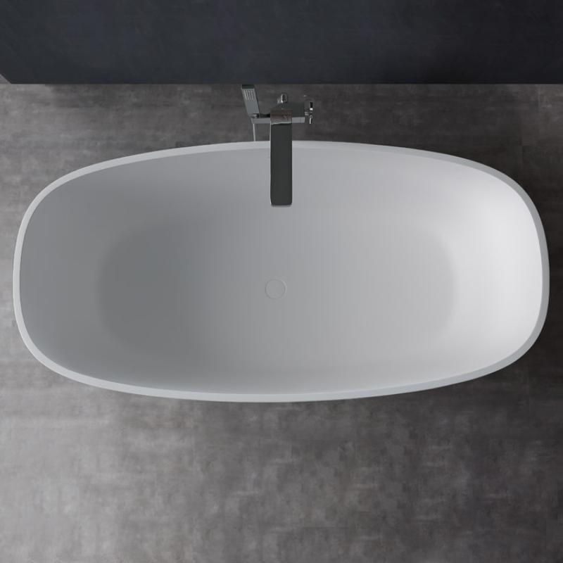 EAGO AWT StoneArt BS-552 freistehende Mineralguss Badewanne in Weiß mit schwarzer Armatur, Aufsicht auf ovale Form