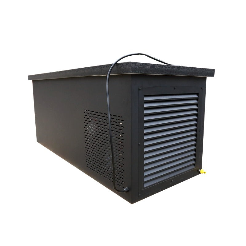 Chill Tubs Obsidian V2 – Seitenansicht mit integrierter Lüftung und technischer Einheit