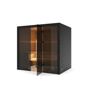 Hekla Traditional 210 Innensauna mit schwarzem Rahmen, Glastür und Holzinnenraum für 4 Personen