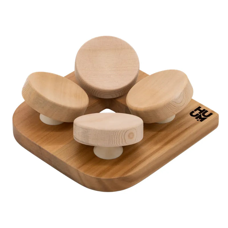 HUUM Kopfstütze aus Holz Saunazubehör mit ergonomischer Form und Holzbase