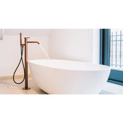 JEE-O slimline 02 Standarmatur in Kupfer an moderner Badewanne, Wellness-Armatur mit Handbrause