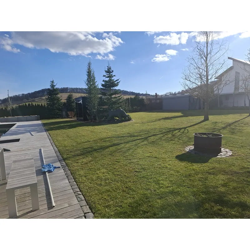 KOBA Fenris Gartensauna - Designsauna im modernen Garten mit Terrasse und Landschaftsblick
