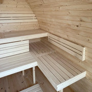 KOBA Iglu Gartensauna Innenraum mit Holzbänken und gewölbter Iglu-Decke