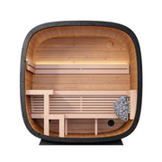 Leil Black Cube Classic Gartensauna 4 Personen Innenansicht mit Holzbänken und Saunaofen