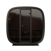 Leil Black Cube Premium Gartensauna mit charakteristischer Hexagon-Wand-Struktur, dunkle Glasfront und Holzinnenausstattung