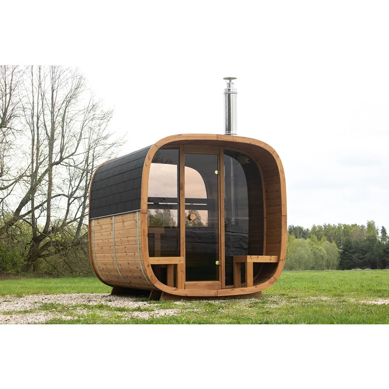 Leil Dice Comfy Gartensauna 4 Personen 2 Räume von Leil Saunas im Garten mit Holzverkleidung und Glasfront
