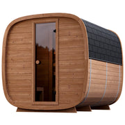 Leil Saunas Leil Dice Dual Gartensauna mit 2 Räumen, geöffnete Tür zeigt Innenraum, modernes Saunahaus aus Holz
