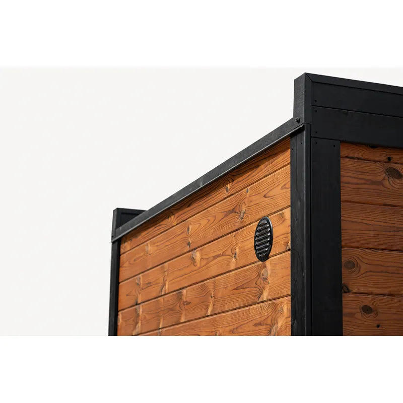 Leil® Patio XXS Gartensauna von Leil® Saunas mit Holzwandverkleidung und schwarzem Rahmen, Detailansicht der Saunawand