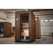 Leil® Saunas Como 1-120 Innensauna für 1 Person mit Holzverkleidung und beleuchteter Innenausstattung in Werkstatt