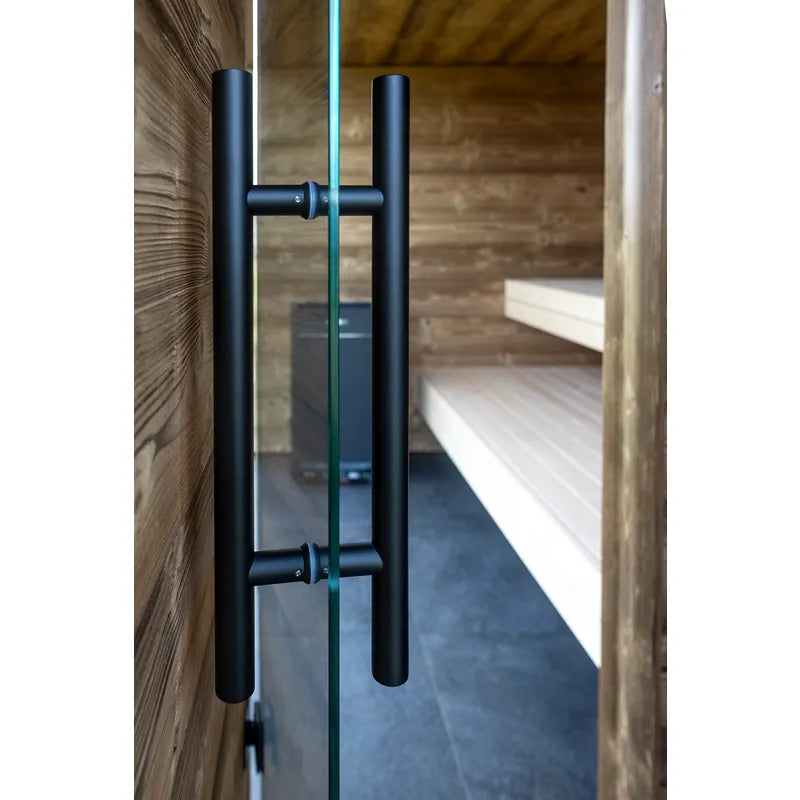 Nordik Wellness Signature L Premium-Gartensauna schwarze Glastür mit Griffdetail